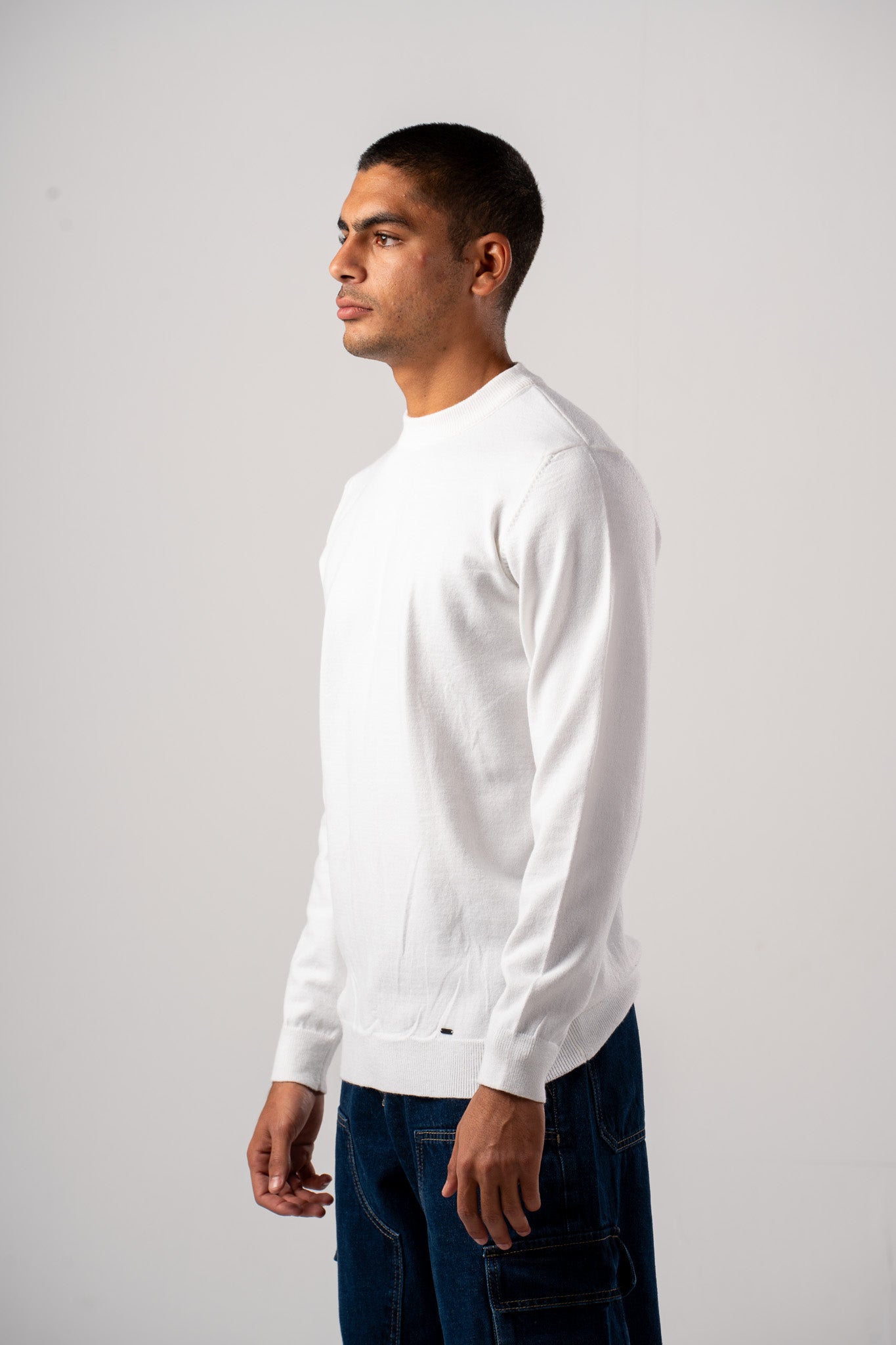 Off White Crewneck Pullover